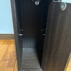 収納棚の画像