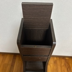 収納棚の画像