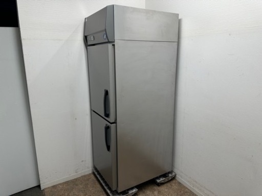 パナソニック　Panasonic　業務用　縦型冷凍冷蔵庫　４８８L　厨房　飲食店　１００V　SRR-K681C