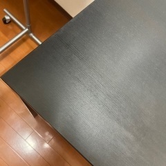 IKEA テーブルの画像