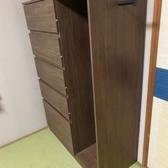子供用タンスの画像