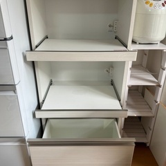 【4/9現在まだ募集中です】レンジ台 キッチンボードの画像