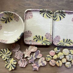 かわいい模様が作れる　練り込み陶芸の体験の画像