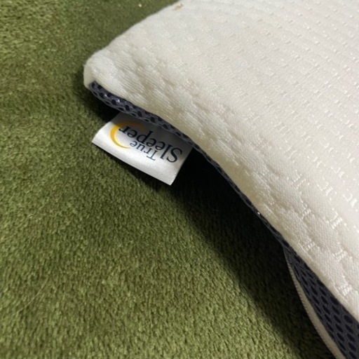 美品　ダブル　安眠枕　トゥルースリーパー　カバー付き　やわらかめ　低反発　まくら　ダブル