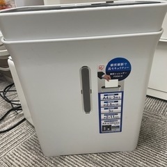 値下げ！細密シュレッダー　アイリスオーヤマ