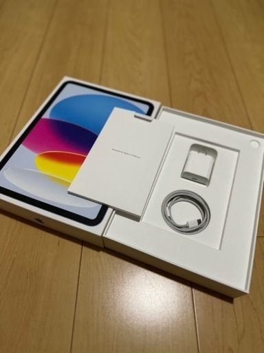 【お取引決定】iPad第10世代256GB+ApplePencil+アダプタ+ケース+キーボード付き