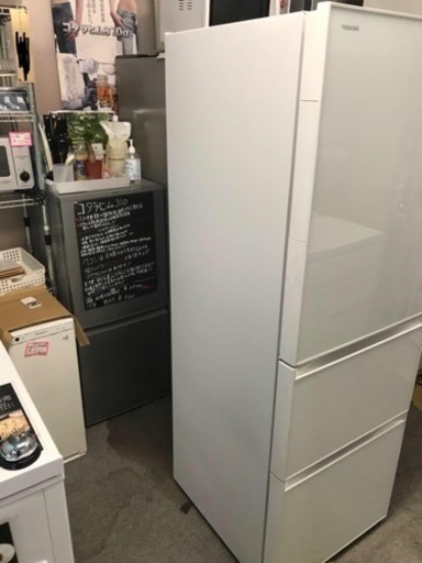 東芝　2019年製　363L ノンフロン冷凍冷蔵庫　ベジータ　右開き　程度良好