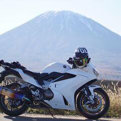 HONDA VFR800F  