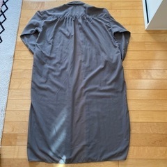 【新品未使用】ロングシャツの画像