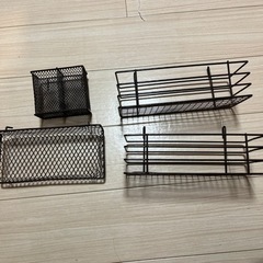 ワイヤーカゴ　吊り下げ収納