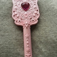 手鏡式の女児おもちゃ　リルリルフェアリル魔法の鏡の画像