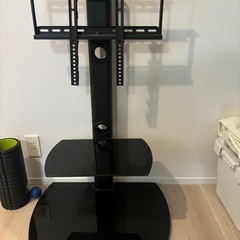 壁掛け型テレビ台