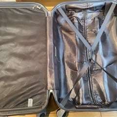 スーツケースの画像