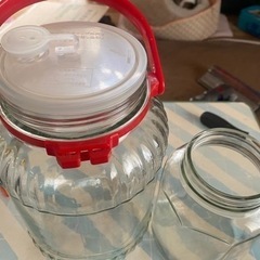 果実酒瓶2つの画像