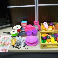 おままごと キッチン 付属品付き 木製 幅59.5x奥行30x高さ80cm 知育玩具 おもちゃ 苫小牧西店の画像