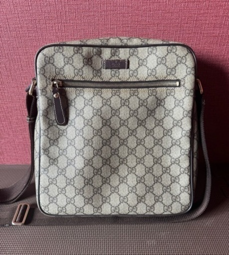 GUCCIショルダーバッグ