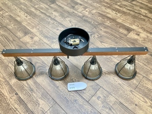 シーリングライト 照明器具  天井照明 間接照明 ガラスシェード ヴィンテージ アンティーク 北欧 レトロ インダストリアル LED 対応 6畳 ガラス リビング用 居間用 4灯シーリングライト