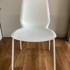 椅子　￥2000【町田市再生家具】240032