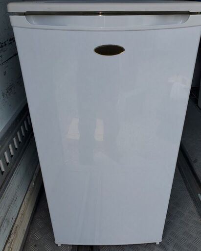 三ツ星貿易 MD-850FF 冷凍庫 85L アップライト型フリーザー 近場配達　可