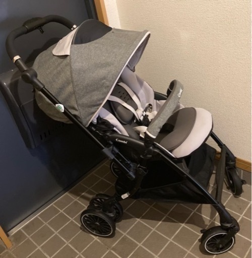 ベビーカー　コンビ　スゴカルスイッチ