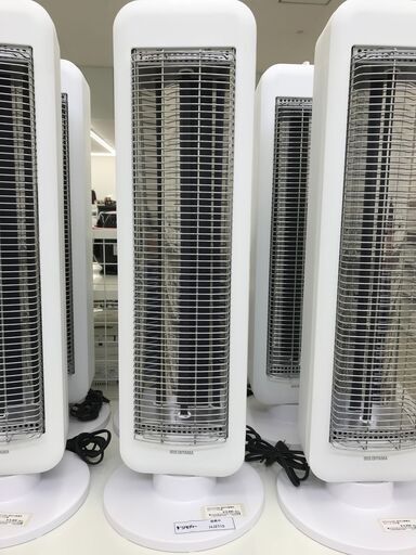 ★ジモティ割あり★ IRIS OHYAMA 遠赤外線電気ストーブ  22年製 動作確認／クリーニング済み HJ2715