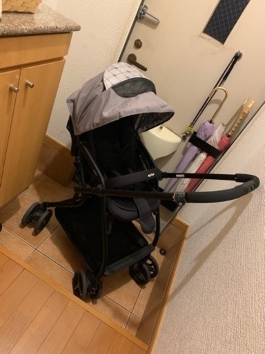 5ヶ月間数回使用Apricaベビーカー
