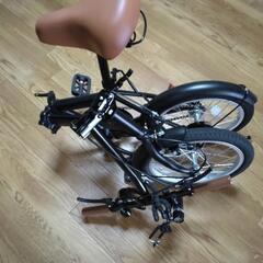 自転車 折りたたみ自転車の画像