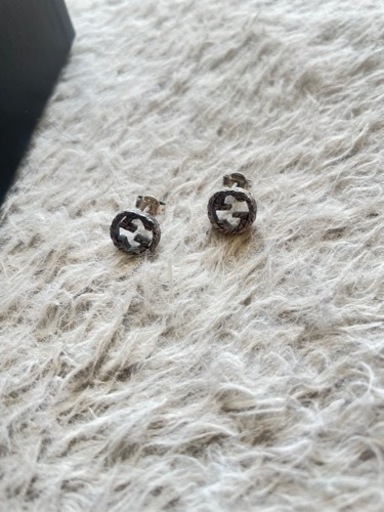 ※値下げ　グッチ　ピアス　2個セット