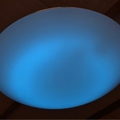 大幅 値下げ　コイズミ シーリングライト 8畳～ BHN7107T リモコン付属 防犯機能、ON/OFFのタイマー機能、おやすみ機能など、多機能 NEC ホタルック付き　西条市　愛媛の画像