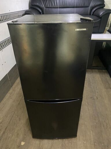 北九州市内配送無料店　2023年式　アイリスオーヤマ IRIS OHYAMA IRSD-14A-B [冷蔵庫 142L ブラック]
