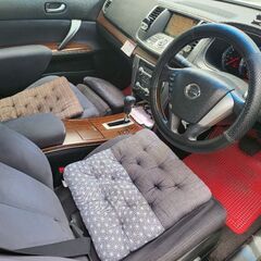 【お取引中】　日産ティアナの画像