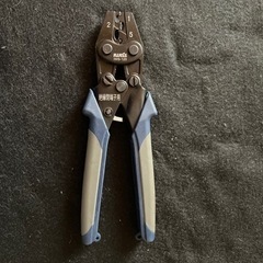 絶縁閉端子圧着工具