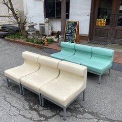 ★激安！！椅子　ソファー型チェアー　待ち合い椅子にも　1脚110円　