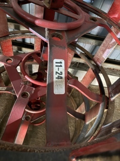 カゴ車輪　11-24 Ｉ型