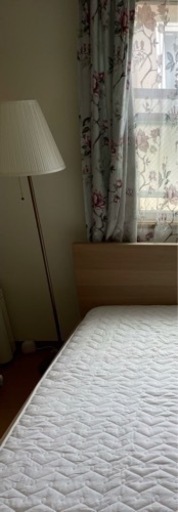 IKEA スタンド照明