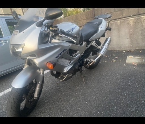 VTR1000 全コミ128000円 車検1年半 ETC付  乗って帰れます