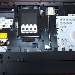 再出品ジャンクノートPCです、HDDとメモリはありません。の画像