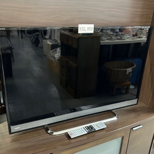 TOSHIBA 液晶テレビ　40インチ