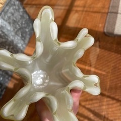 KURATAクラタクラフトガラス　パールホワイト 花瓶 花器  ガラス花瓶 フラワーベースの画像