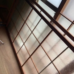ガラス引き戸2枚組の画像