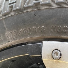 車のパーツ タイヤ、ホイールの画像