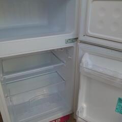 2ドア冷蔵庫    Haier   85L   2020年製の画像