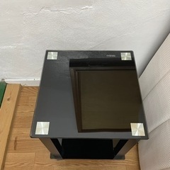 FITUEYES エンドテーブル、ソファテーブル、ナイトテーブル、コーヒーテーブル、安全強化ガラス棚付き DT203701GB No2653の画像