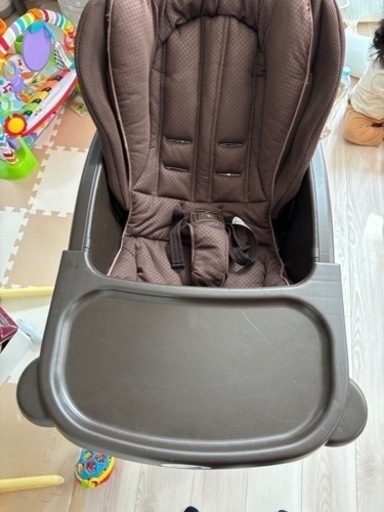 子供用品 ベビー用品　アップリカ　　ユラリズムオート