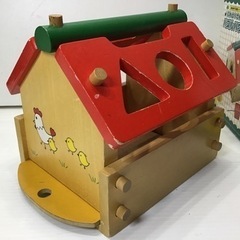 引渡済
森あそび道具シリーズ　2才から  ニワトリさんのパズルハウスの画像