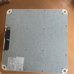 こたつテーブルの画像