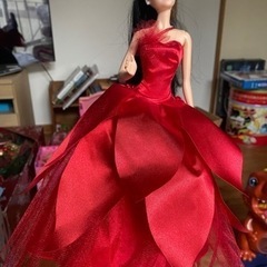 Holiday Barbie(出してみただけ)の画像