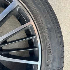 商談中　車のパーツ タイヤ、ホイールの画像