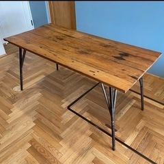 ビンテージ風ダイニングテーブル