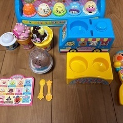 アンパンマン玩具３点①パン工場  ②  のっけてポン! クレープもいかが③炊飯器セットの画像